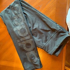 Adidas leggings